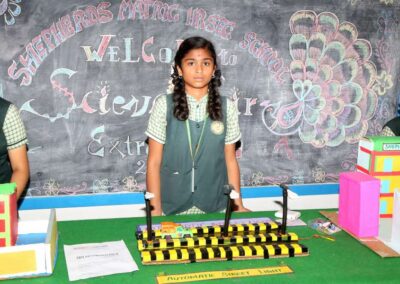 Science Expo 35